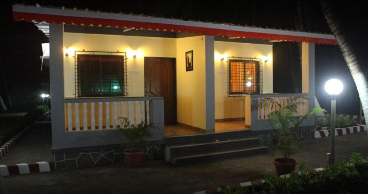 Madhuvan Farm Cottage Алібаґ Екстер'єр фото